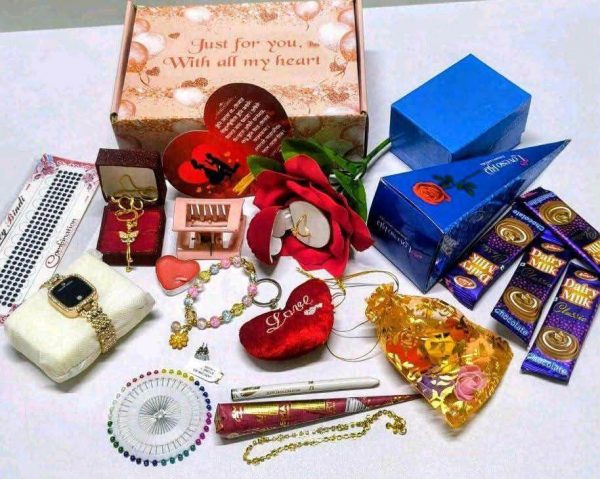 received_994278256314295-600x479.jpeg